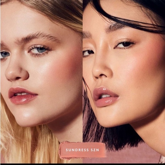 Fenty Beauty by Rihanna Fenty Cheeks Suede Waterproof Powder Blush in Sundress - Picture 2 of 12